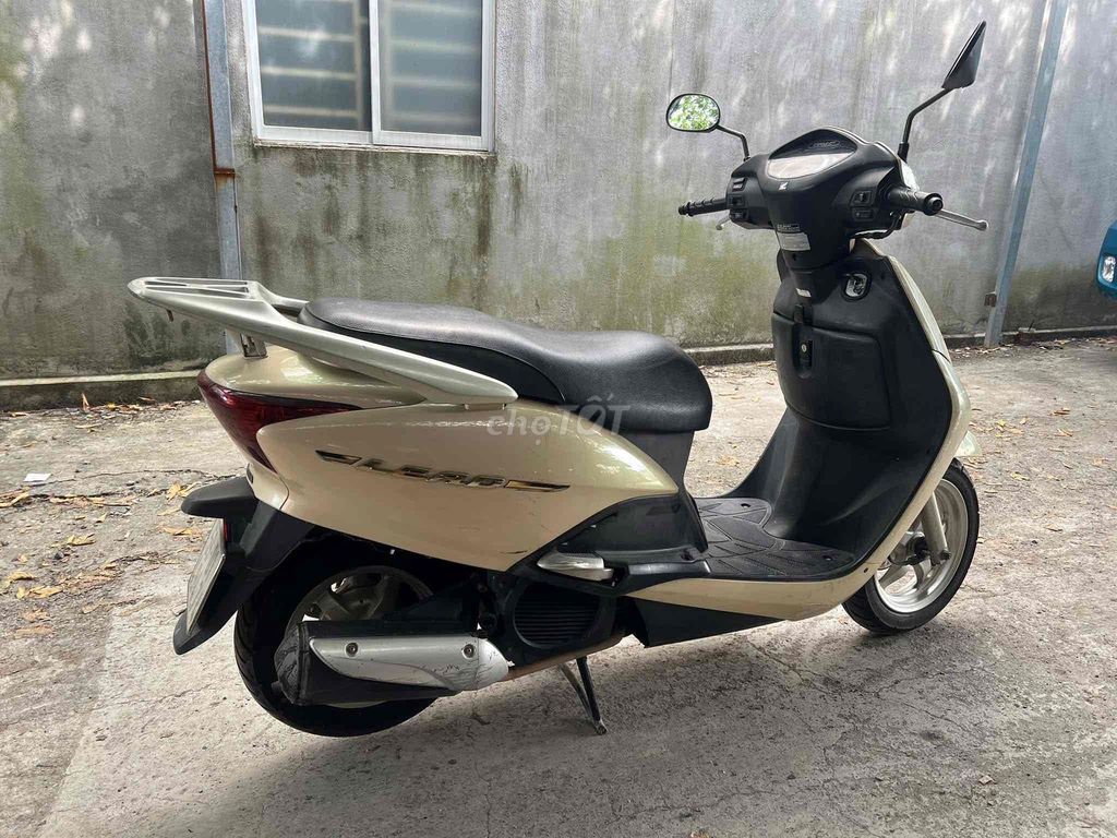 Lead 2012 đá chống tắt máy max đời   Xe nguyên zin. Mua bán Xe máy tại Huyện Nhơn Trạch Đồng Nai được đăng bởi luu pham hình 3