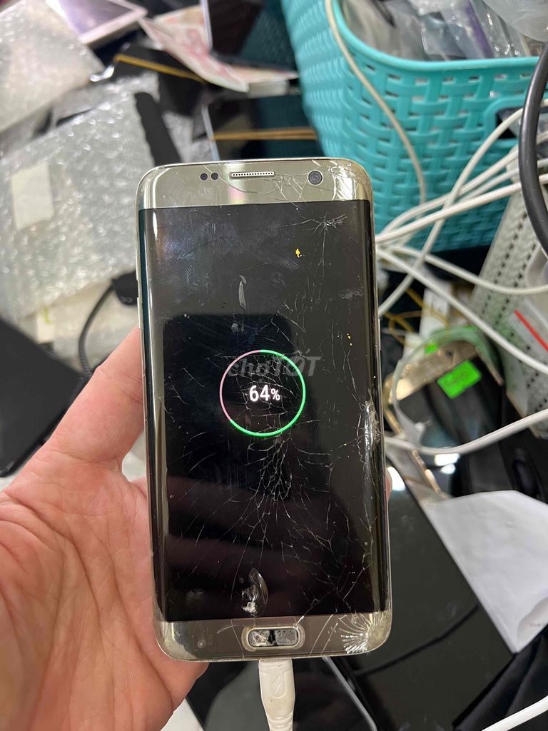 Bán Xác Samsung S7 Edge zin hỏng màn. Mua bán Điện thoại tại Quận Hà Đông Hà Nội được đăng bởi Mạnh Mobile hình 1