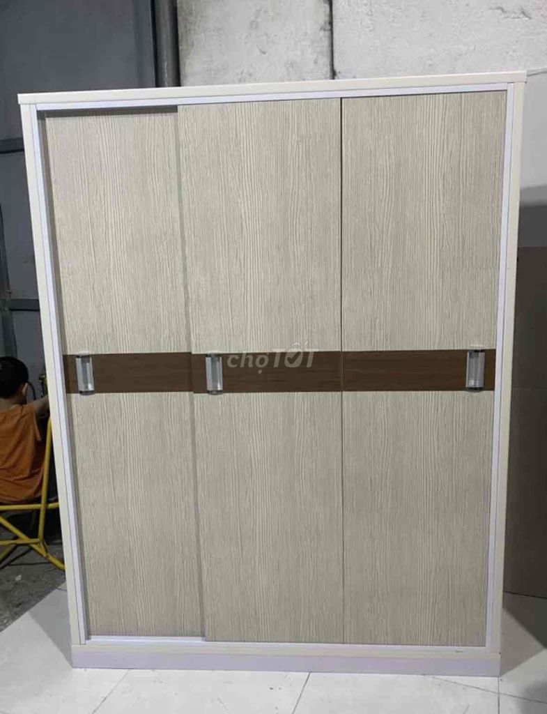 Tủ quần áo Nhựa Đài Loan Vân gỗ 1m25. Mua bán Tủ, kệ gia đình tại Quận Gò Vấp Tp Hồ Chí Minh được đăng bởi Hong Le hình 1