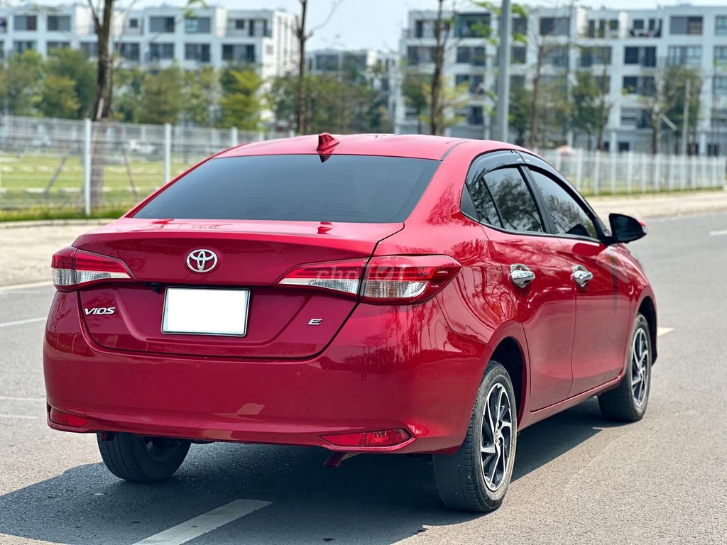 Toyota Vios 1.5 E CVT Đki 2023 màu đỏ zin. Mua bán Ô tô tại Quận Gò Vấp Tp Hồ Chí Minh được đăng bởi Quang hình 10