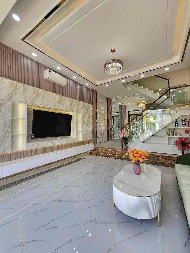 bán nhà giá rẻ quận 7. Mua bán nhà ở tại Quận 7 Tp Hồ Chí Minh được đăng bởi lisa hình 3
