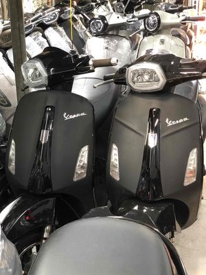 xe máy điện Vespa đèn vuông siêu đẹp, cực khoẻ. Mua bán Xe điện tại Quận Cầu Giấy Hà Nội được đăng bởi Duy Hưng