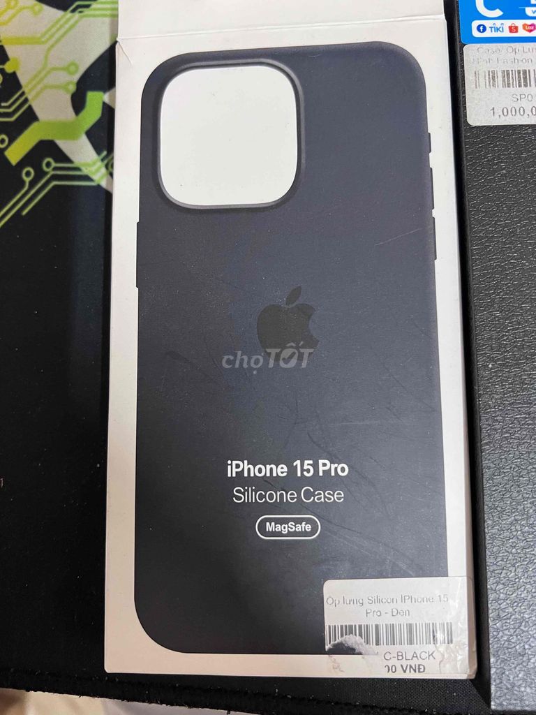 Ốp lưng Apple iPhone 15 Pro Silicone Đen. Mua bán Phụ kiện (Màn hình, Chuột...) tại Thành phố Đà Lạt Lâm Đồng được đăng bởi Trương Thế Quang Thành hình 1