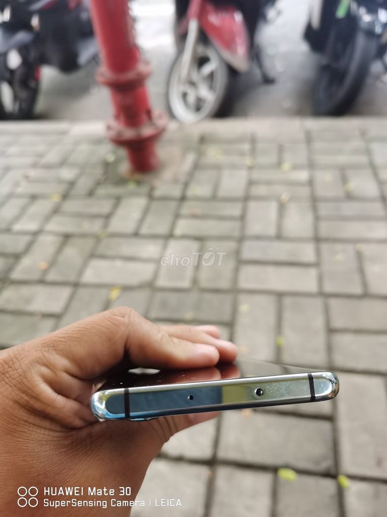 Huawei P30 Pro 128GB Xanh/Tím Like New. Mua bán Điện thoại tại Quận 10 Tp Hồ Chí Minh được đăng bởi Hội Đồ Điện Tử hình 1