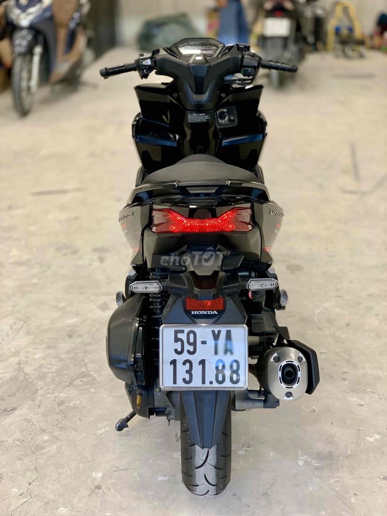 🔥 Honda Vario 160 2023 – Chính chủ đẹp zin BSTP 🔥. Mua bán Xe máy tại Thành phố Thủ Đức Tp Hồ Chí Minh được đăng bởi iMotorbike Khương Phan hình 15