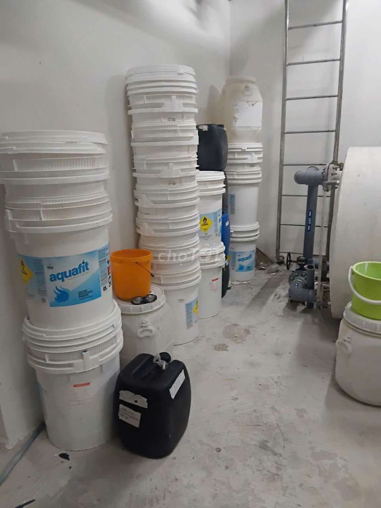 Thùng đựng đồ nhựa trắng. Mua bán Nội thất, đồ gia dụng khác tại Thành phố Thủ Đức Tp Hồ Chí Minh được đăng bởi Thùy Linh hình 1