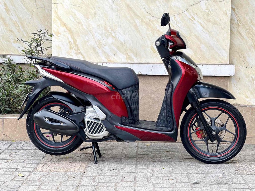 honda sh mode xe đẹp nguyên zin êm  9chủ. Mua bán Xe máy tại Quận 12 Tp Hồ Chí Minh được đăng bởi CHXM Phương Nam Chuyên Bán Xe Trả Góp Bao Nợ Xấu hình 3