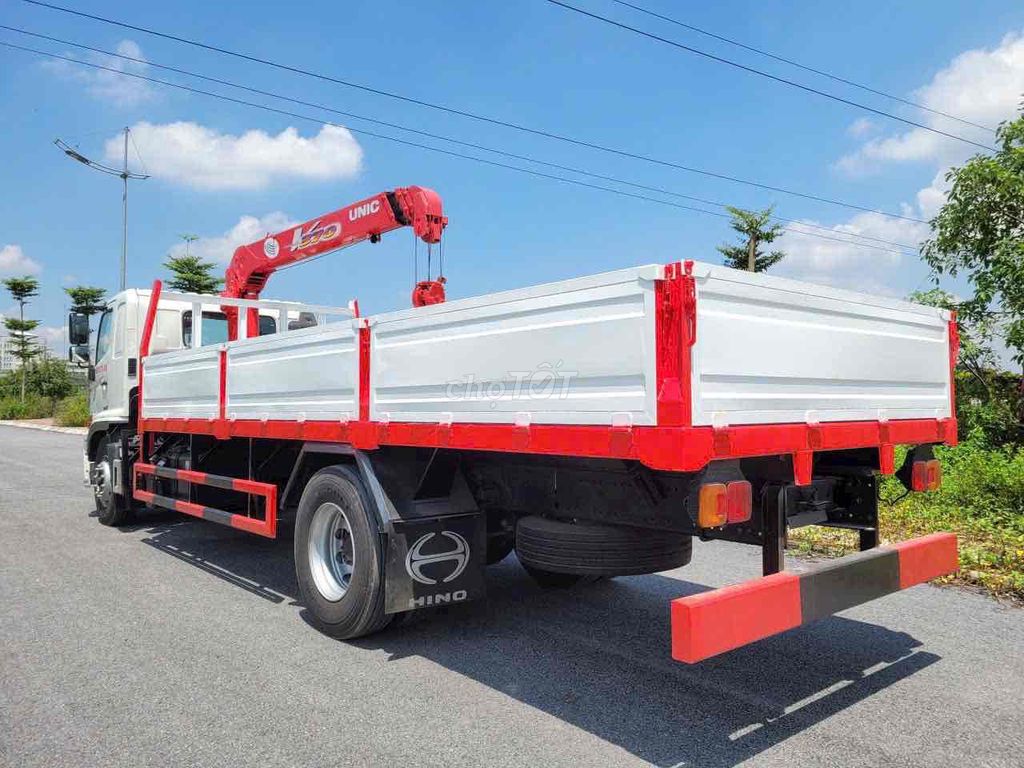 Xe Tải Hino FG Gắn Cẩu Unic 370 - 4 Khúc 2025. Mua bán Xe tải, xe ben tại Thành phố Thuận An Bình Dương được đăng bởi Ngọc Minh hình 3