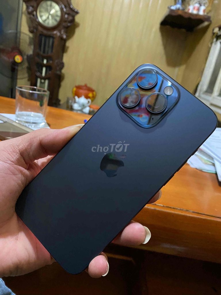 Apple iPhone 15 Pro Max 256GB giao lưu bán gl. Mua bán Điện thoại tại Quận Nam Từ Liêm Hà Nội được đăng bởi Bưởi Năm Joy hình 1