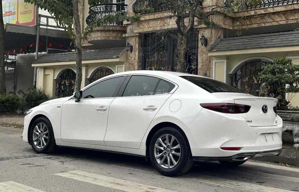 Mazda 3 1.5L Luxury 2020. Mua bán Ô tô tại Quận Long Biên Hà Nội được đăng bởi Trang Gala hình 5