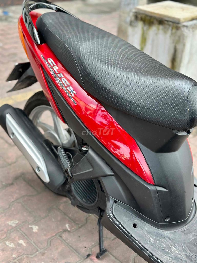 Honda Click 2011 Đỏ - BS TPHCM - CHÍNH CHỦ KÝ GIÂY. Mua bán Xe máy tại Quận 12 Tp Hồ Chí Minh được đăng bởi Bùi văn hiếu hình 9