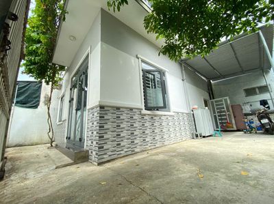 NHÀ 2 TẦNG - LÔ GÓC - GẦN BỆNH VIỆN TỈNH 512 - SẴN NỘI THẤT ĐẦY ĐỦ