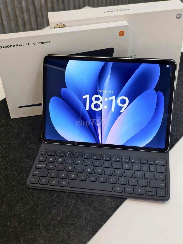 Xiaomi Pad 7 8GB/128GB Snapdragon 7+ Gen 3. Mua bán Máy tính bảng tại Thành phố Huế Thừa Thiên Huế được đăng bởi Nhân Nguyễn Store 116 Điện Biên Phủ TP Huế hình 1