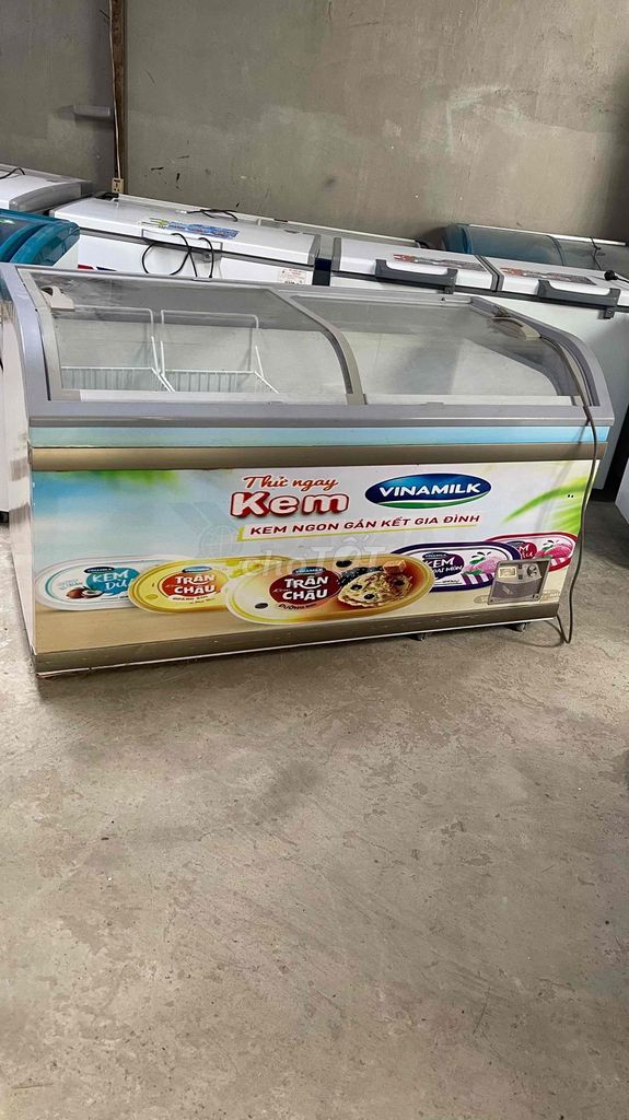 Tủ đông Sanaky 800 lít kính lùa trưng bày thực phẩ. Mua bán Tủ lạnh tại Quận Tân Phú Tp Hồ Chí Minh được đăng bởi Thu Huyền hình 1