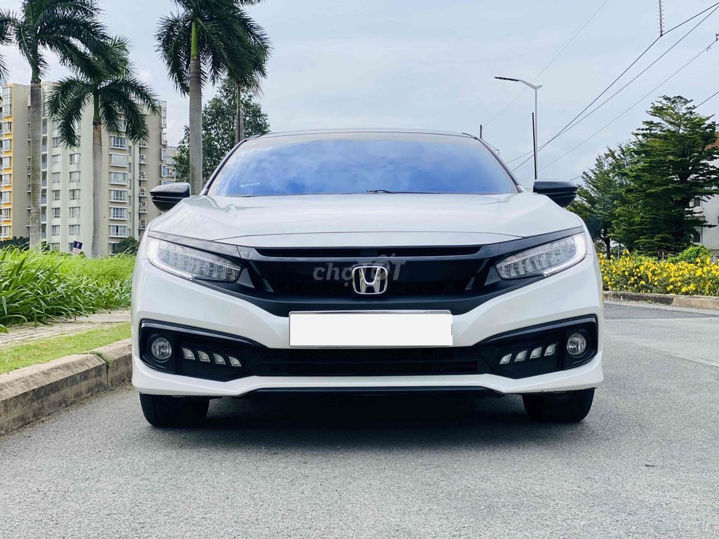 Bán xe Honda Civic G trắng 2021