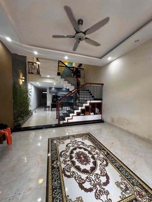 Аренда · 3 комн. · 100 м² · Quận Cẩm Lệ, ул. Nguyễn Khoa Chiêm
