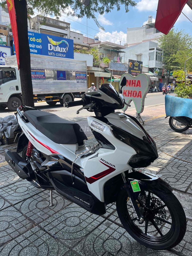 Có dự án mới nên cần ra đi con xe tâm huyết. ab125. Mua bán Xe máy tại Huyện Nhà Bè Tp Hồ Chí Minh được đăng bởi Tran hình 3