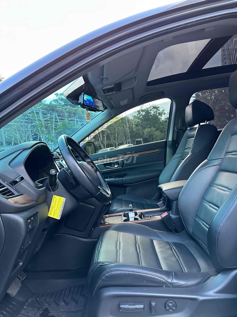 Honda CRV L-Sensing Sx 10/2020 Odo 43.000 Km. Mua bán Ô tô tại Quận 8 Tp Hồ Chí Minh được đăng bởi Hiếu Trần hình 19