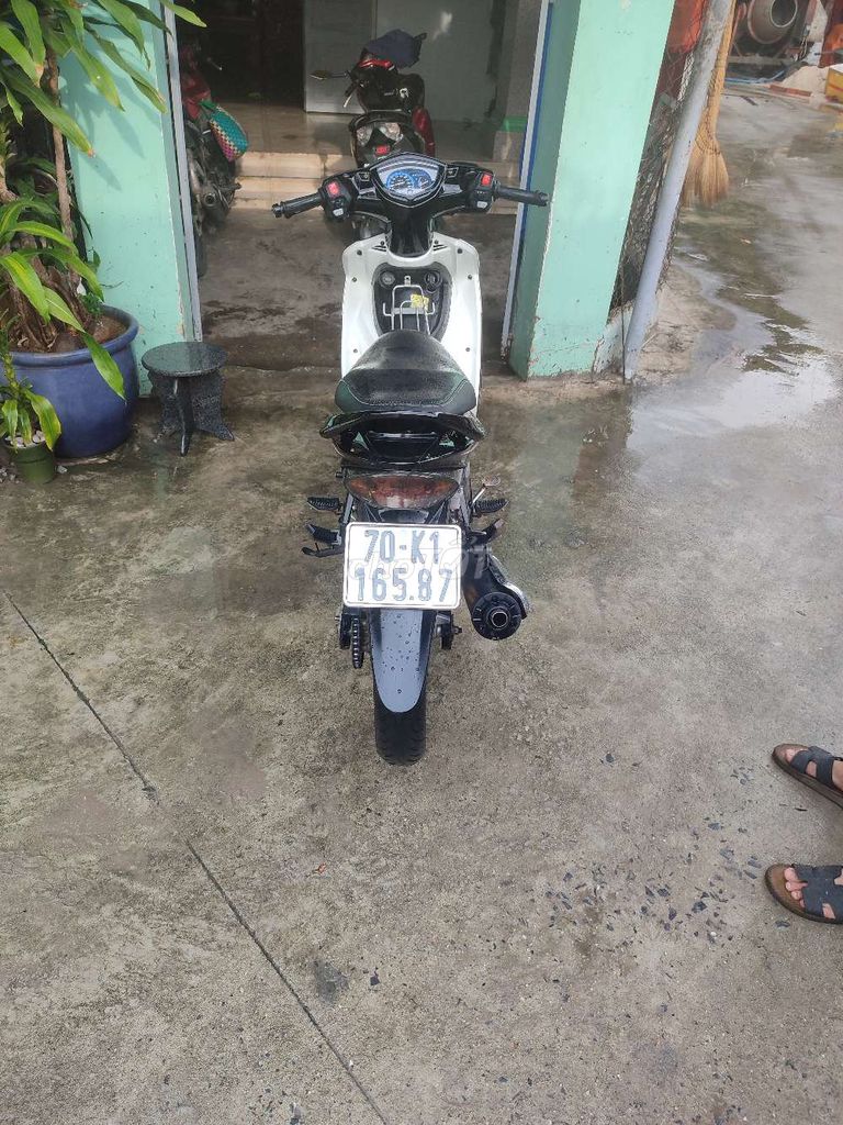 Cần bán ex xuống áo. Mua bán Xe máy tại Thành phố Tây Ninh Tây Ninh được đăng bởi trúc linh hình 7