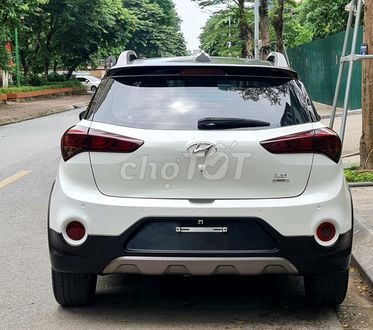 Hyundai i20 Active sx 2017. Mua bán Ô tô tại Quận Cầu Giấy Hà Nội được đăng bởi ĐẶNG QUANG HUY hình 4