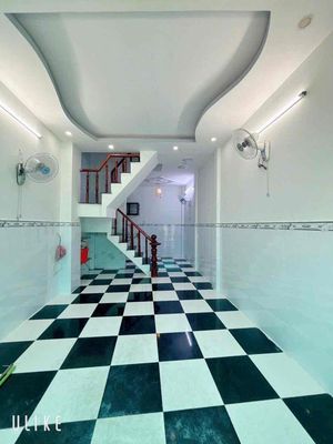 Аренда · 3 комн. · 32 м² · Quận Bình Tân, ул. Đường Số 6