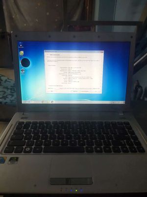 Laptop Samsung q428