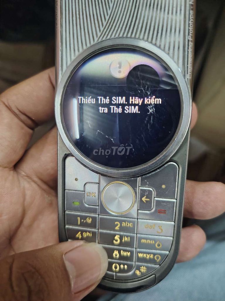 Motorola Aura Bạc. Mua bán Điện thoại tại Huyện Nhà Bè Tp Hồ Chí Minh được đăng bởi trường thịnh hình 1