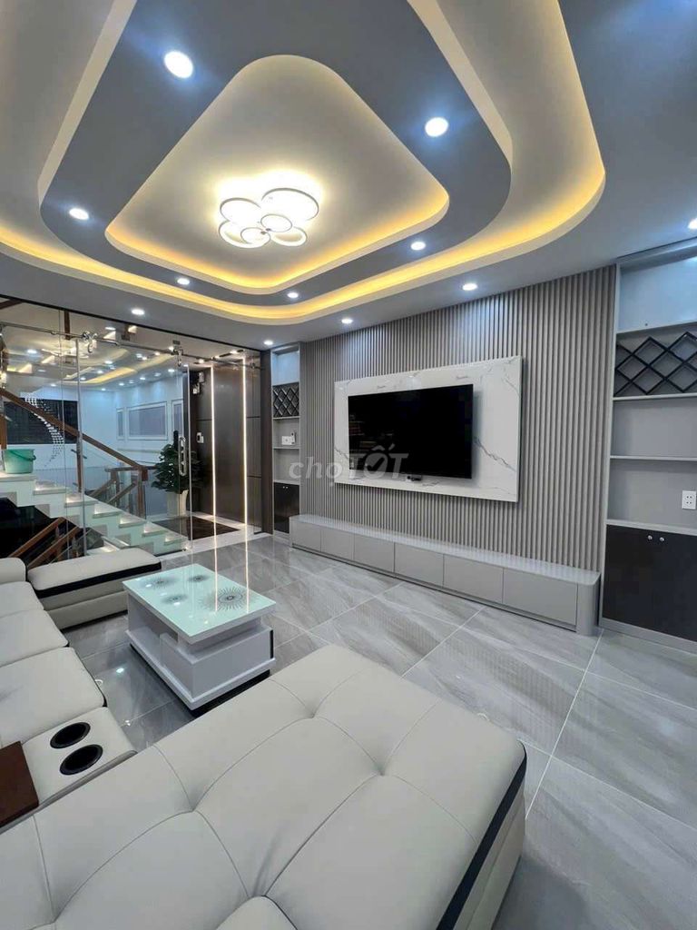 Nhà mới đẹp sang khu Vip trườg học Nguyễn Thị Định dân trí cao giá tốt