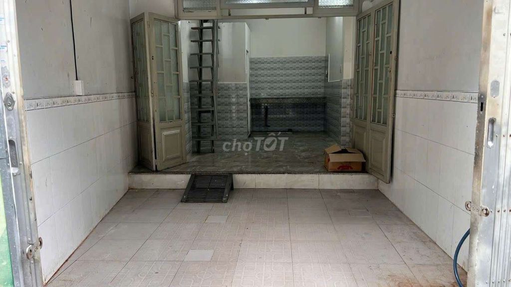 Аренда · 2 комн. · 32 м² · Huyện Hóc Môn, ул. Nhà giá rẻ gần Tô Ký