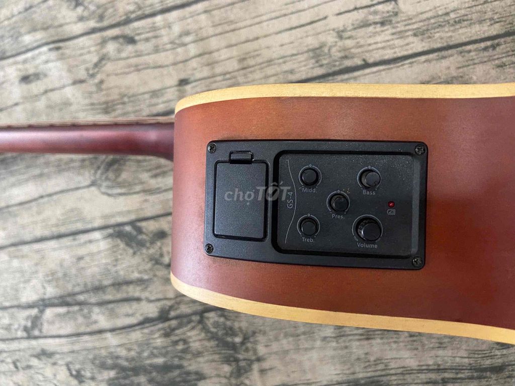 Thanh Lý Guitar Kèm Eq