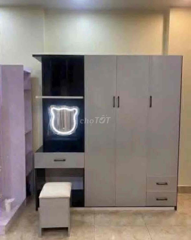 Tủ nhựa Đài Loan Xám 1m65x1m8. Mua bán Tủ, kệ gia đình tại Quận 8 Tp Hồ Chí Minh được đăng bởi Hong Le hình 1