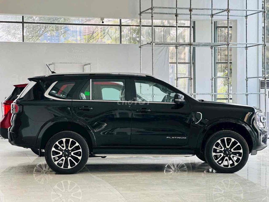 2025 Platinum Đen  Bạn 95%, lãi 7,5 xe sẵn giao. Mua bán Ô tô tại Thành phố Thủ Đức Tp Hồ Chí Minh được đăng bởi FORD THỦ ĐỨC TRẦN THẮNG  hình 4