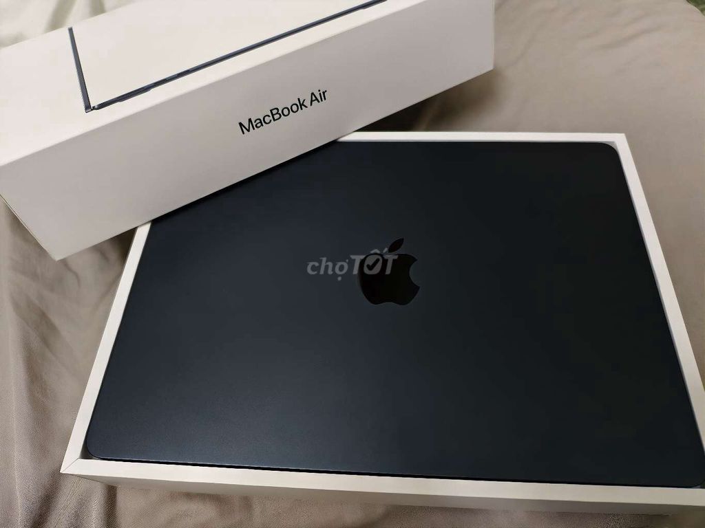 Apple MacBook Air M5 16GB/512GB Đen Mới 100%. Mua bán Laptop tại Thành phố Vũng Tàu Bà Rịa - Vũng Tàu được đăng bởi thuan nguyen hình 1