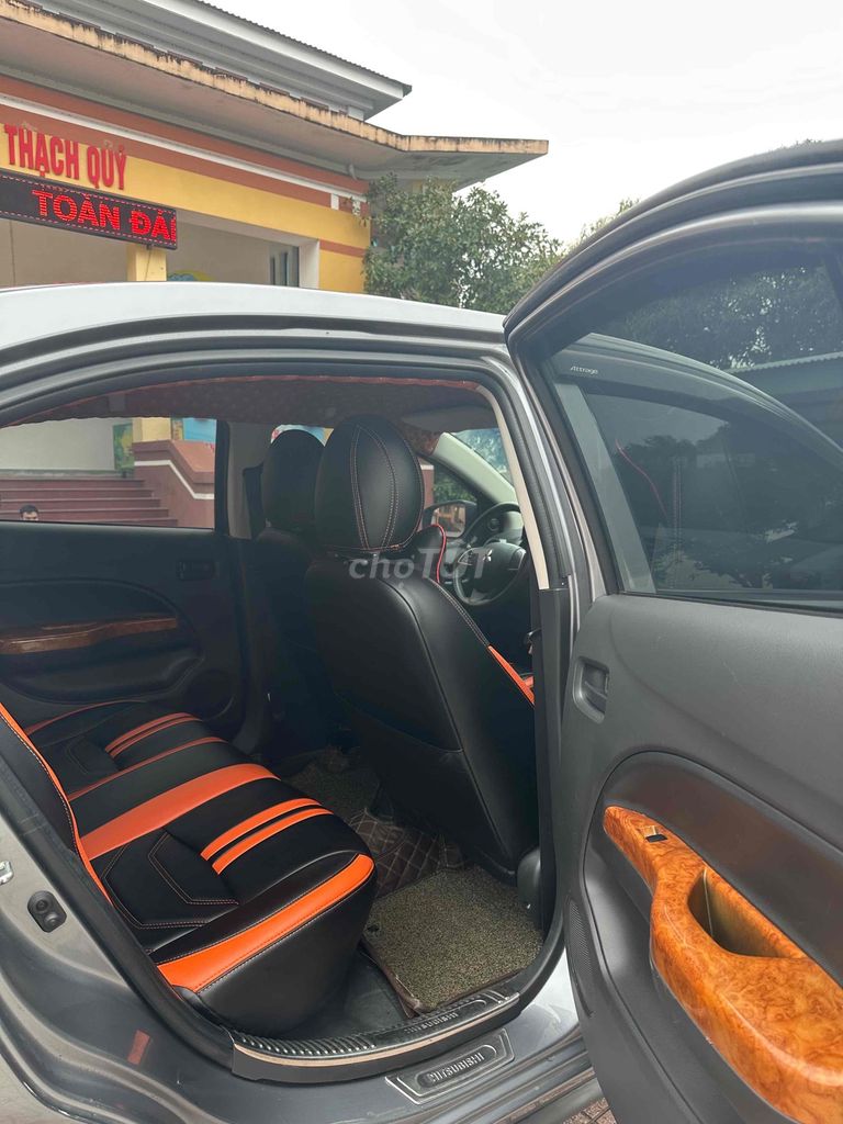 Mitsubishi Attrage 2021 1.2L MT - 50000 km. Mua bán Ô tô tại Thành phố Hà Tĩnh Hà Tĩnh được đăng bởi Lê đức anh hình 5