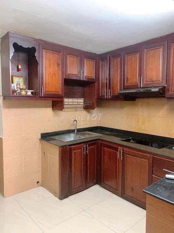 Q11- nhà đẹp - HXT Lạc long quân gần đầm sen. 3 tầng - 15 triệu
