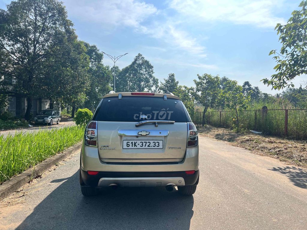 Chevrolet Captiva 2011 Maxx LTZ Máy Dầu 2.0 AT. Mua bán Ô tô tại Thành phố Dĩ An Bình Dương được đăng bởi Hiếu Auto Nghĩa Phát hình 5