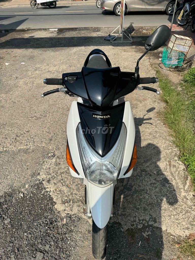 click chính chủ máy zin chạy ngon. Mua bán Xe máy tại Quận Tân Bình Tp Hồ Chí Minh được đăng bởi xe máy tân bình hình 4