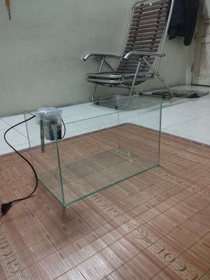 Bể cá cảnh Kính 50x30x30cm có lọc như mớii. Mua bán Phụ kiện, Thức ăn, Dịch vụ tại Quận Hà Đông Hà Nội được đăng bởi Quà Tặng Tri ÂN