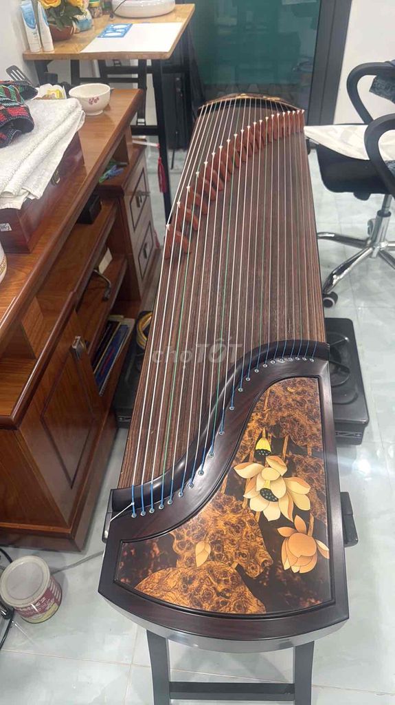 Đàn tranh gỗ 1m63 Đã sử dụng. Mua bán Nhạc cụ tại Quận Gò Vấp Tp Hồ Chí Minh được đăng bởi khoảnh khắc  hình 1