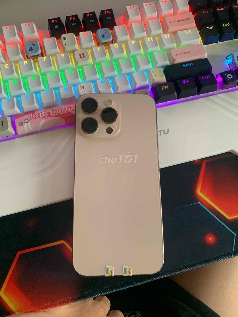 Apple iPhone 16 Pro Max 256GB Sa mạc Việt Nam. Mua bán Điện thoại tại Huyện An Lão Hải Phòng được đăng bởi Bùi Duy hình 1