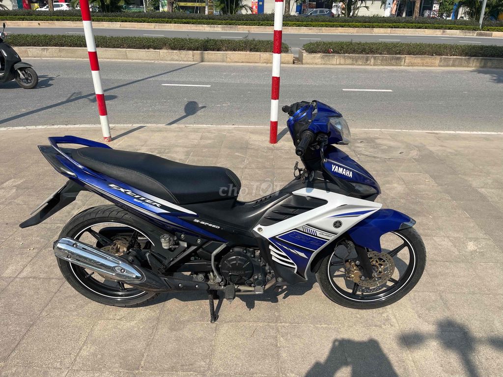 Cần bán xe Exciter 135cc đời 2013 máy siêu chất. Mua bán Xe máy tại Quận Tây Hồ Hà Nội được đăng bởi Trần Anh Dũng hình 2