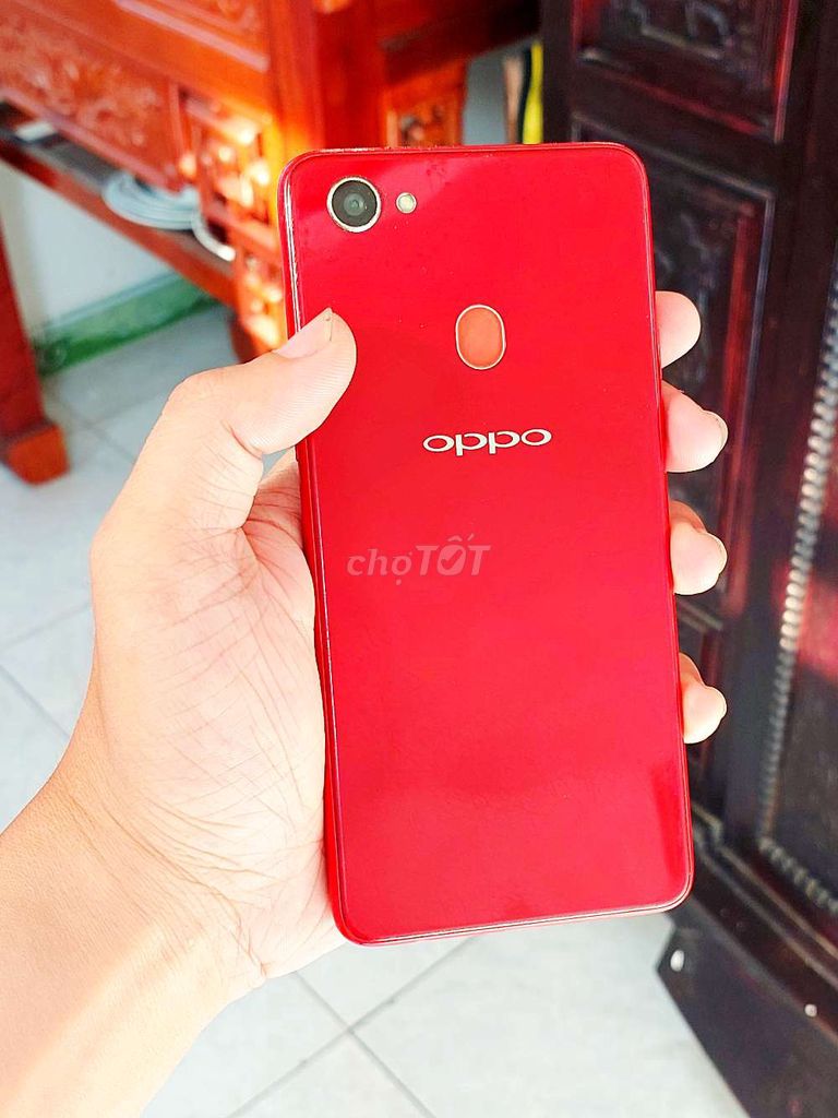 Oppo F7 4/64GB Đỏ. Mua bán Điện thoại tại Quận Hải Châu Đà Nẵng được đăng bởi Lộc Roy hình 1