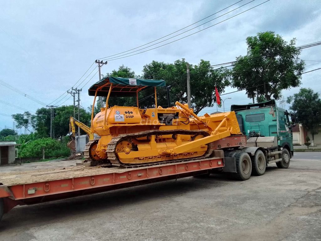 Máy ủi Komatsu D50 16 , hitachi 200. Mua bán Phương tiện khác tại Huyện Hòa Vang Đà Nẵng được đăng bởi Trần Anh hình 2