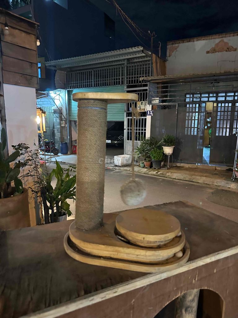 Nhà gỗ Nâu Khá to. Mua bán Phụ kiện, Thức ăn, Dịch vụ tại Thành phố Thủ Đức Tp Hồ Chí Minh được đăng bởi Chà đồ nhôm hình 1