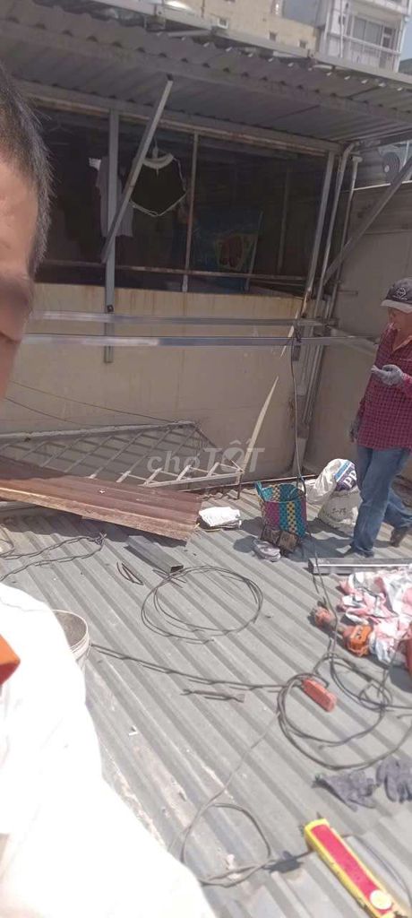 Sơn sửa nhà trọn gói – Thợ lâu năm – Có Bảo hành. Dịch vụ nhà cửa khác tại Quận 12 Tp Hồ Chí Minh được đăng bởi Đức Nguyễn hình 1