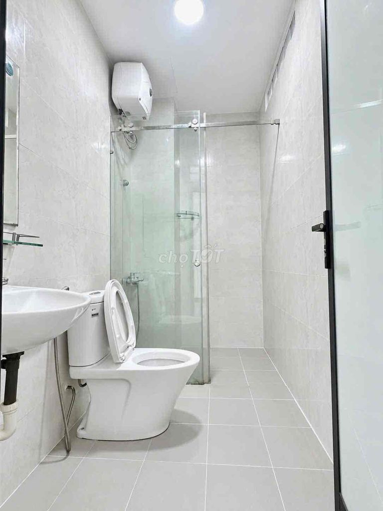 Bright furnished 1-bedroom apartment in Nam Việt Á — photo 9