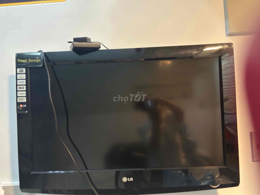 Tivi LG Đen 32 in. Mua bán Tivi, Âm thanh tại Quận 4 Tp Hồ Chí Minh được đăng bởi Thu Anh hình 1