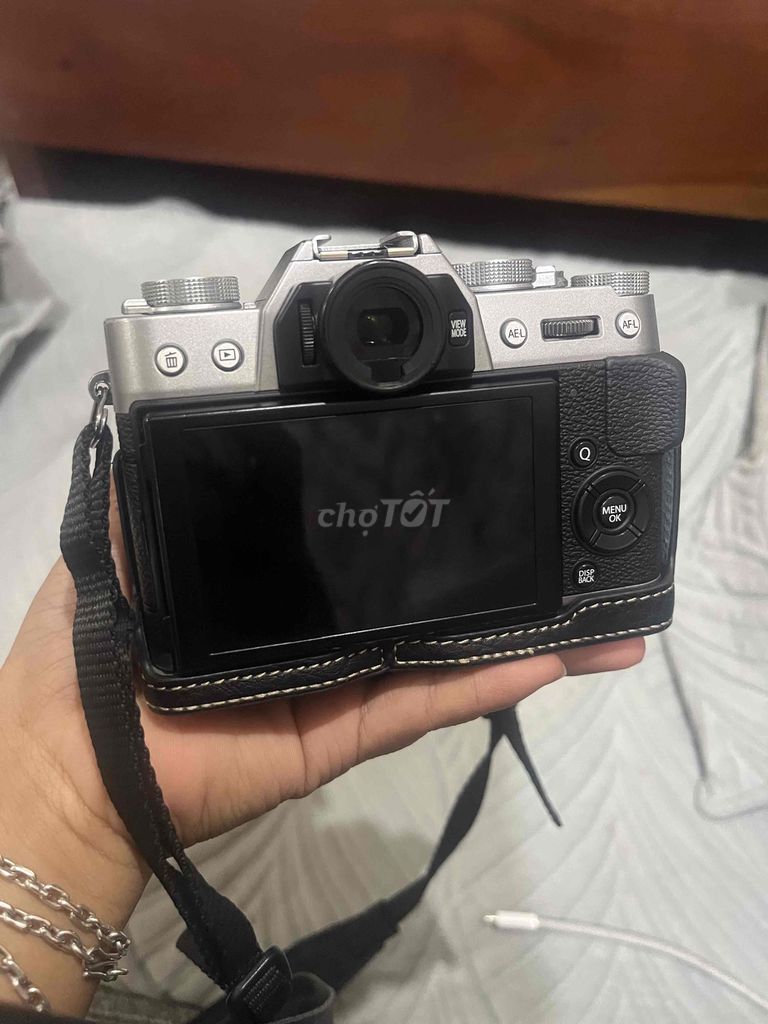 Máy ảnh Fujifilm XT20 Bạc. Mua bán Máy ảnh, Máy quay tại Quận Hoàng Mai Hà Nội được đăng bởi Hồng Anh hình 1
