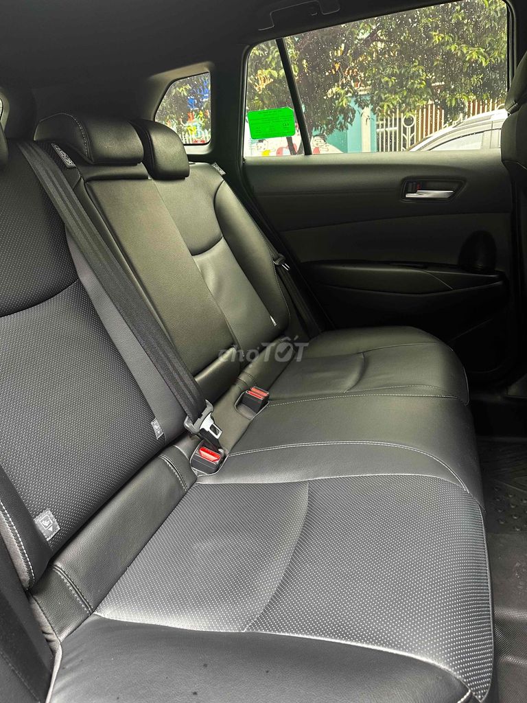 Toyota Corolla Cross 2023 1.8HV - 31500 km. Mua bán Ô tô tại Quận 1 Tp Hồ Chí Minh được đăng bởi Luật Nguyễn hình 13