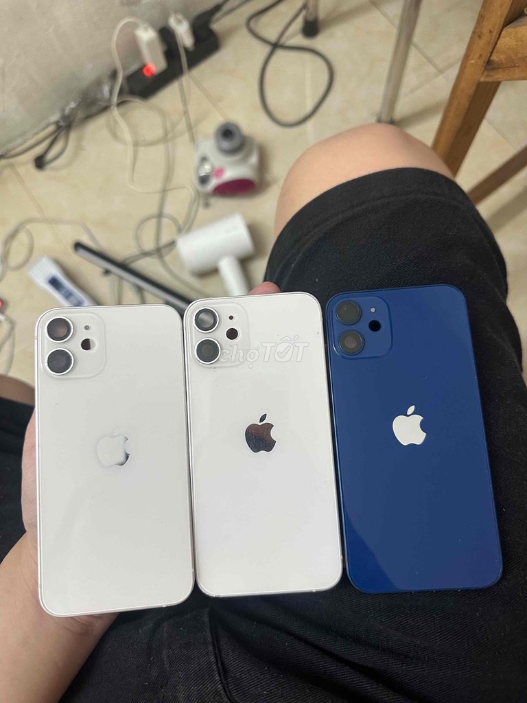 Vỏ iphone 12 mini còn đẹp zin còn đẹp ạ